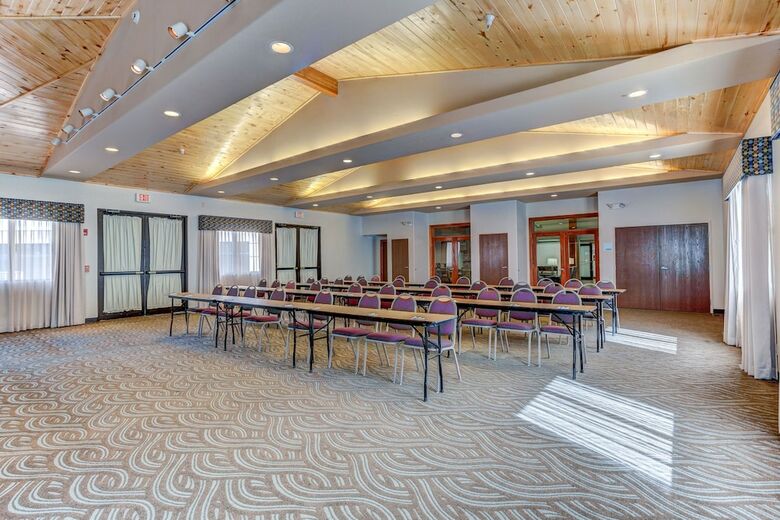 Holiday Inn Express Hotel & Suites Montrose-townsend