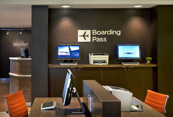 Hotel Courtyard By Marriott Norwalk