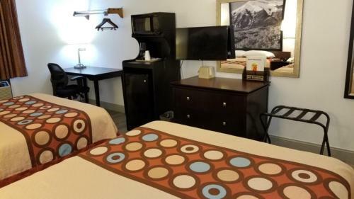 Motel Super 8 Limon