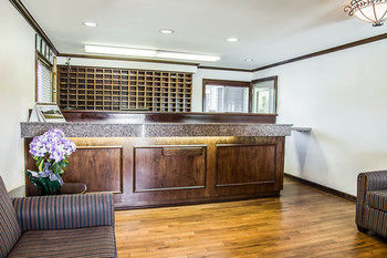 Hotel Suburban Extended Stay