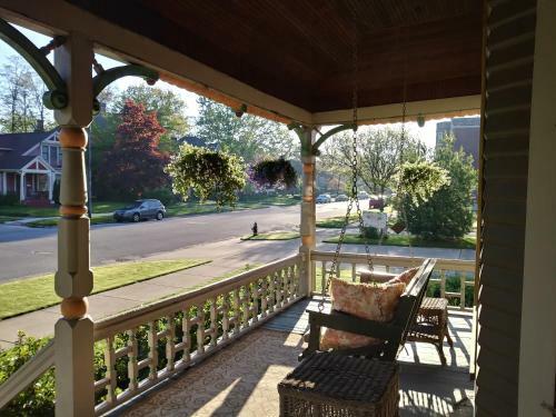 Innisfree Bed & Breakfast