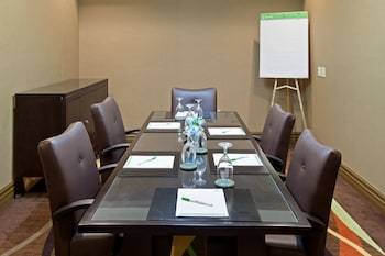 Hotel Holiday Inn Evansville Airport
