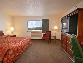 Super 8 Motel - Portage