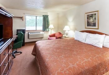 Super 8 Motel - Portage