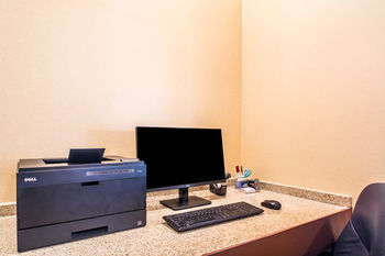 Hotel Comfort Suites Merrillville