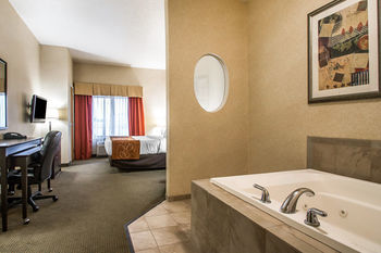 Hotel Comfort Suites Merrillville