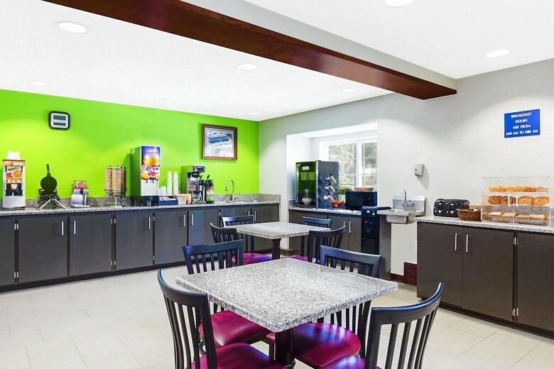 Hotel Microtel Inn & Suites By Wyndham Pooler/savannah