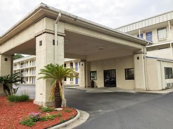 Motel 6 Savannah Airport - Pooler