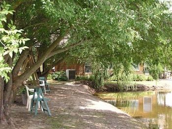 Shalom House Bed And Breakfast