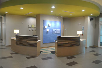 Holiday Inn Express Hotel & Suites Warner Robins North West