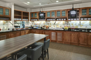 Hotel Hyatt Place Windward Parkway