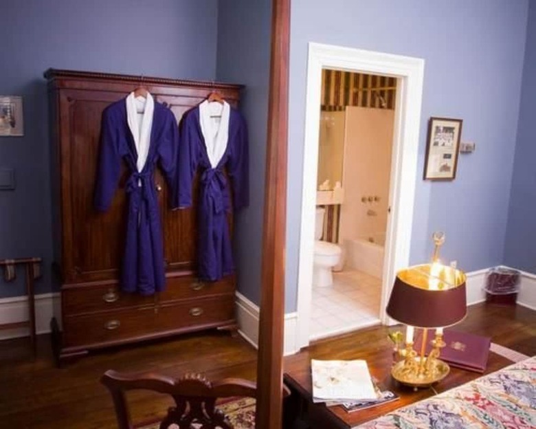 Bed & Breakfast 1842 Inn