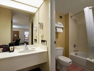 Hotel Super 8 Calhoun