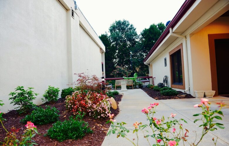 Hostal Red Roof Inn & Suites Commerce