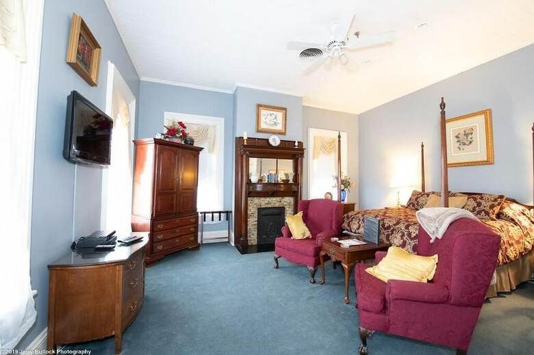 Page House Bed And Breakfast