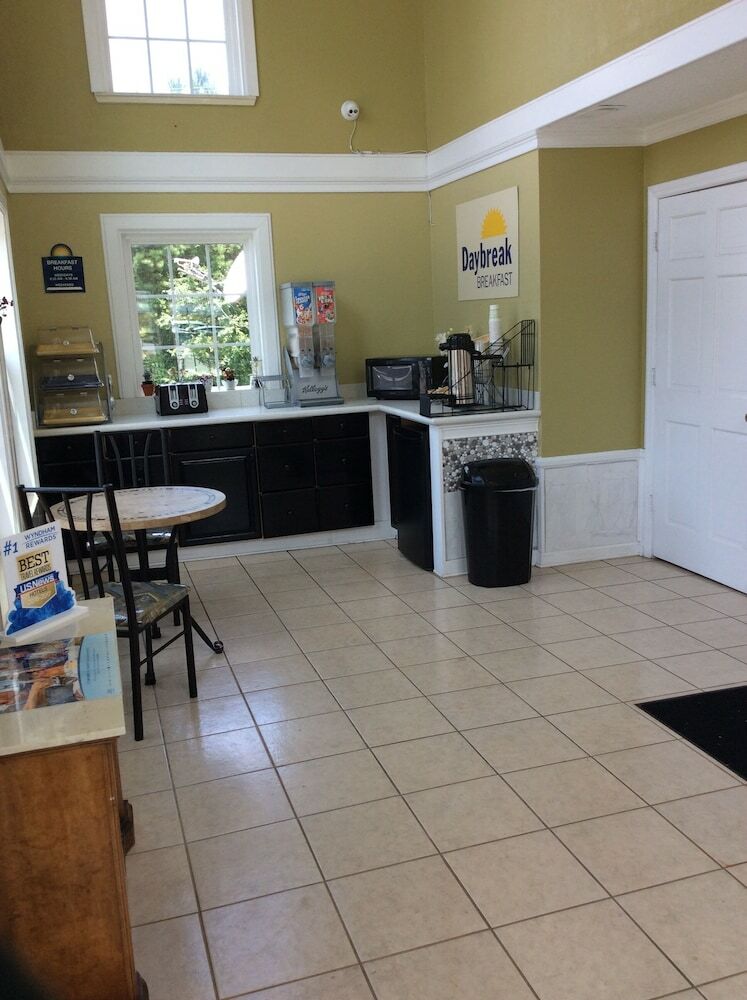 Hotel Days Inn Cornelia