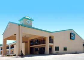 Hostal Quality Inn & Conference Center