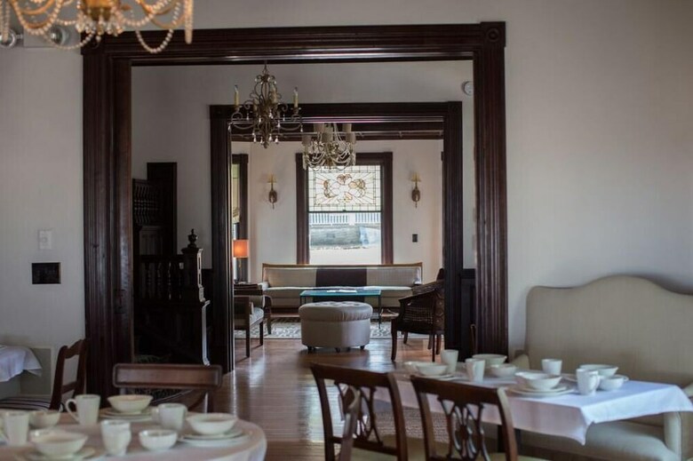 Bed & Breakfast Sparrow Hill Inn