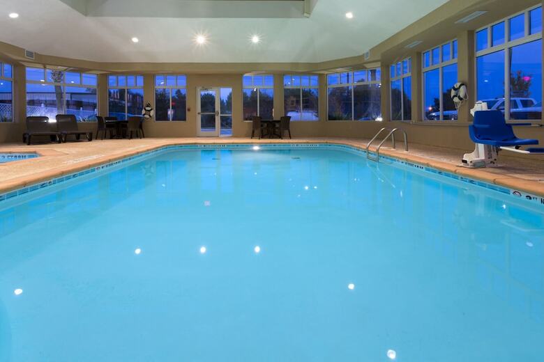 Holiday Inn Express And Suites Moultrie, An Ihg Hotel