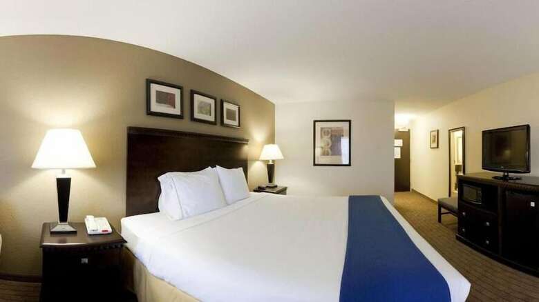 Holiday Inn Express And Suites Moultrie, An Ihg Hotel