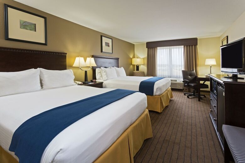 Holiday Inn Express And Suites Moultrie, An Ihg Hotel