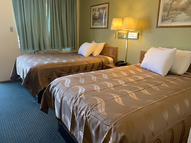 Hotel Regency Inn