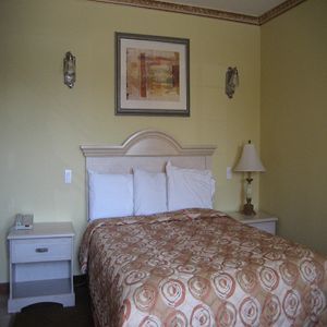 Hotel Glen Capri Inn &suites - San Fernando Rd