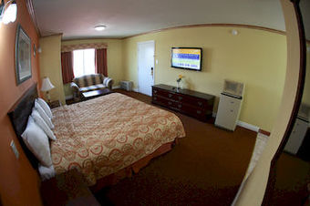 Hotel Glen Capri Inn &suites - San Fernando Rd