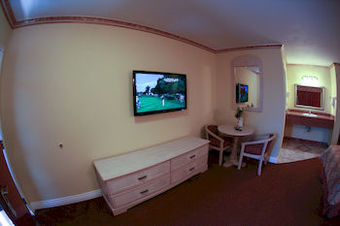 Hotel Glen Capri Inn &suites - San Fernando Rd