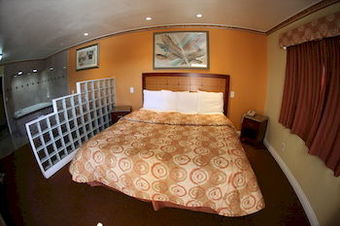 Hotel Glen Capri Inn &suites - San Fernando Rd