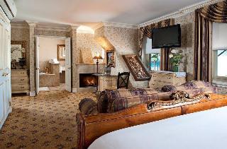Hostal Dorymans Oceanfront Inn