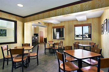 Motel 6 Crossroads Mall-waterloo-cedar Falls