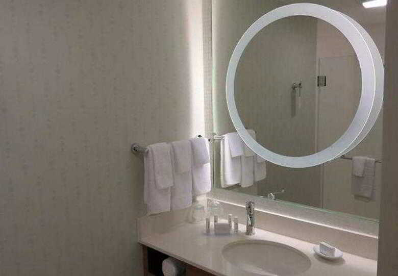 Hotel Springhill Suites By Marriott Lake Charles