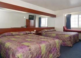Hostal Econo Lodge Inn And Suites