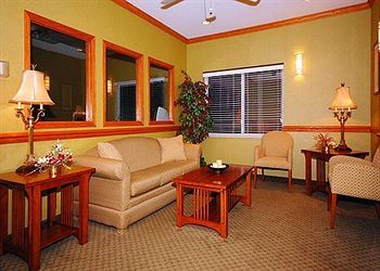 Hotel Comfort Inn & Suites
