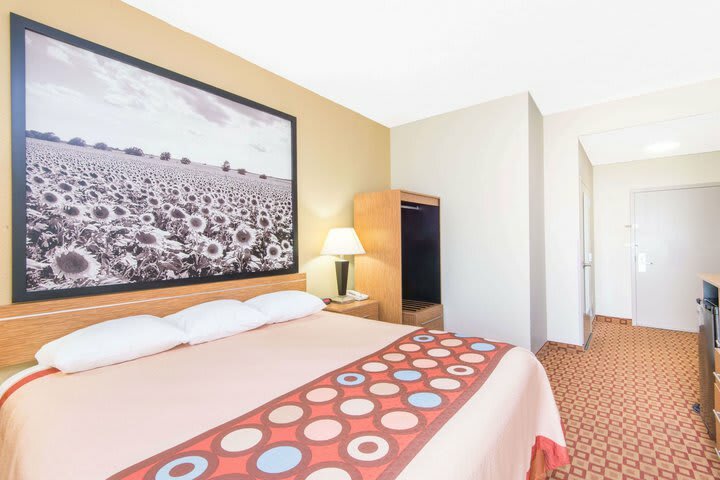 Hotel Super 8 Wichita South
