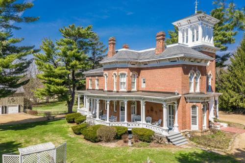 Bed & Breakfast Pinehill Inn