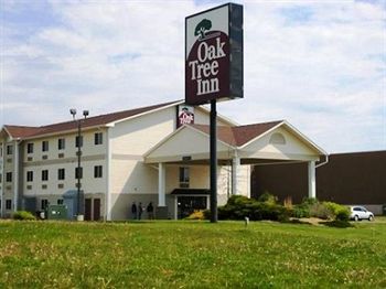 Hotel Oak Tree Inn Clinton