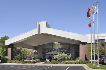 Hotel Ramada Bettendorf