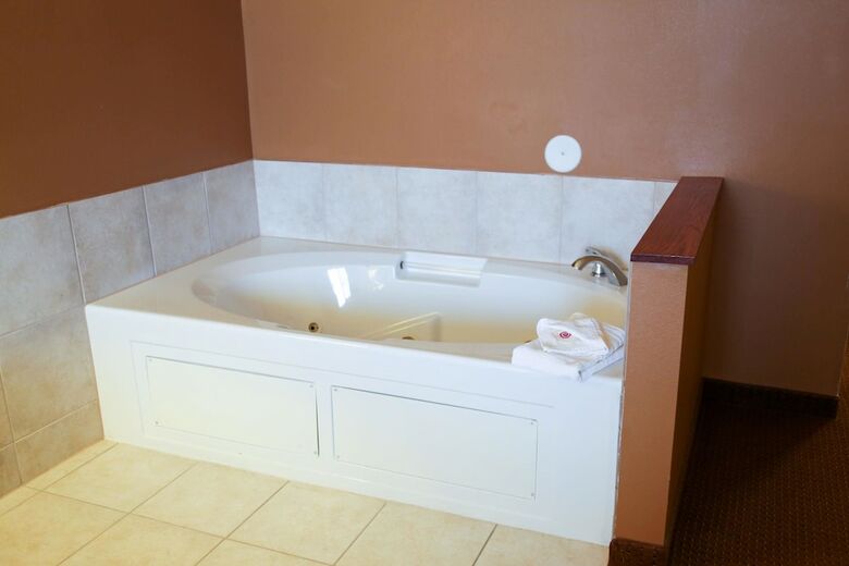 Hotel Comfort Inn And Suites