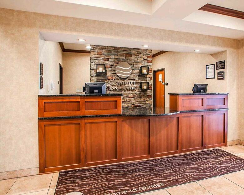 Hotel Comfort Inn And Suites
