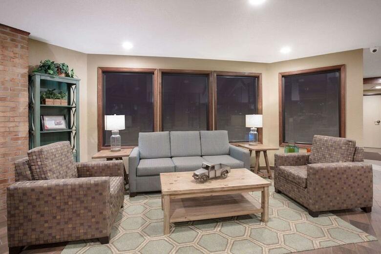 Hotel Rodeway Inn Mount Pleasant