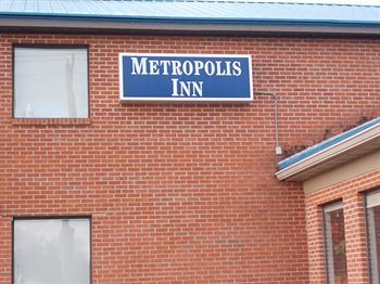 Motel Travelodge Metropolis
