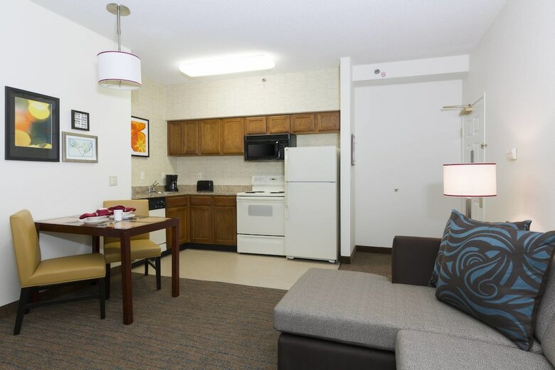 Hotel Residence Inn By Marriott Olathe Kansas City