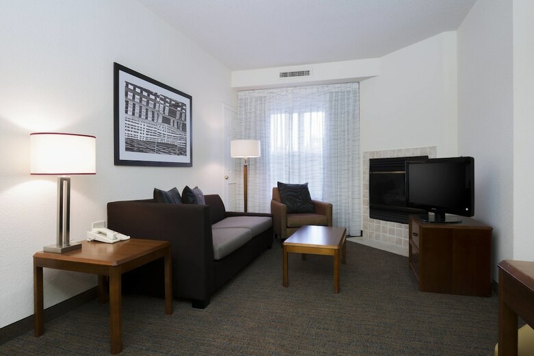 Hotel Residence Inn By Marriott Olathe Kansas City