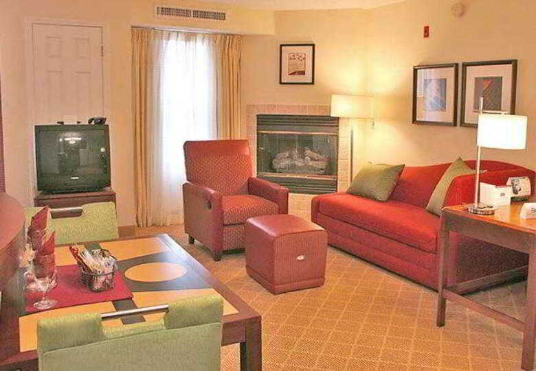Hotel Residence Inn By Marriott Olathe Kansas City