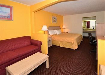 Motel Rodeway Inn & Suites