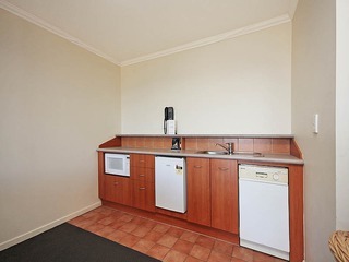 Australis Sovereign Hotel