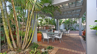 Australis Sovereign Hotel