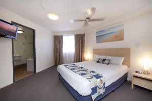 Australis Sovereign Hotel